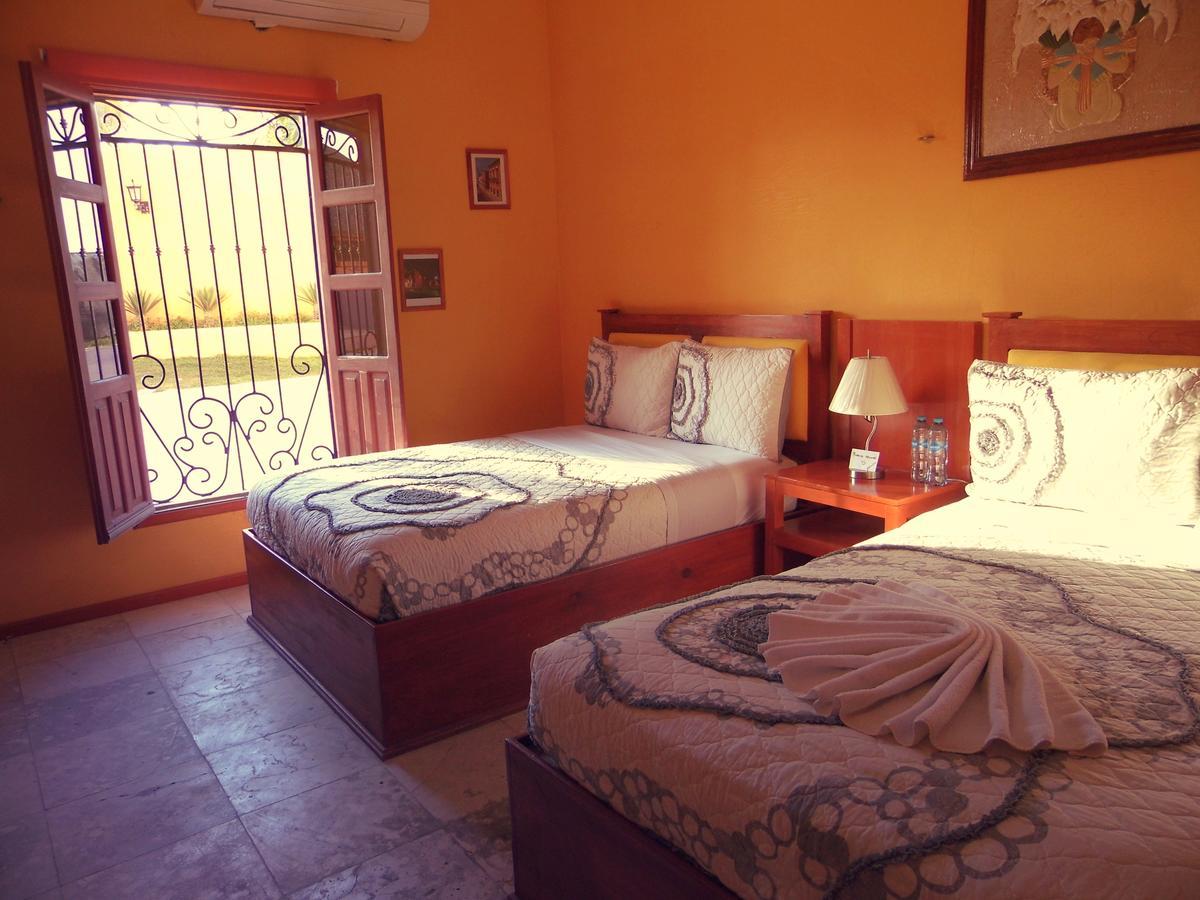 Hotel Perla Del Mar Champotón Kültér fotó